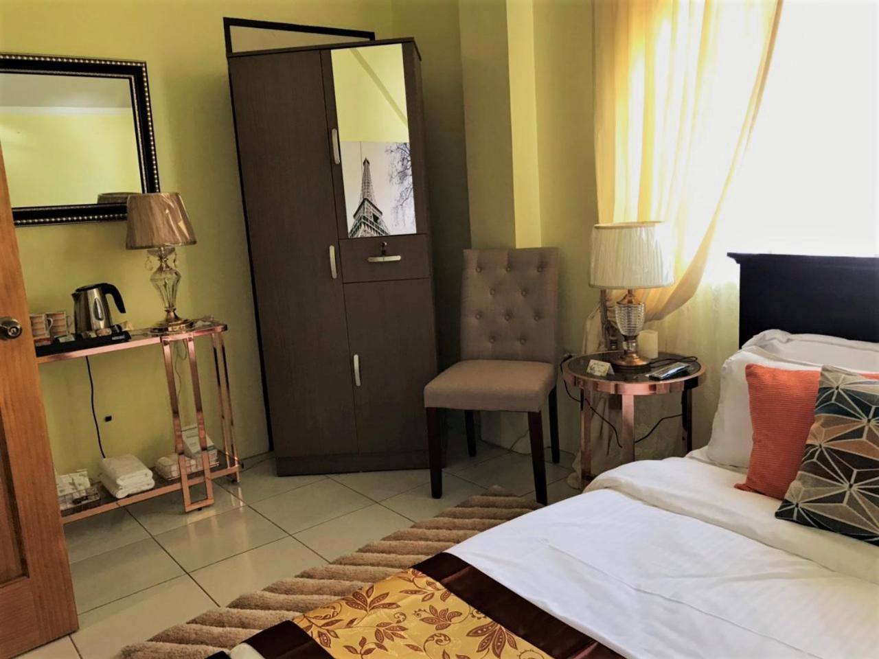 Valencia  Belfort House B&B الغرفة الصورة